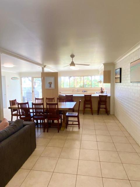 Orchid Beach Apartments Île Fraser Extérieur photo